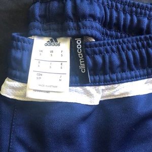adidas Pants - Navy blue adidas skinny track pant adidas Pants - Navy blue adidas skinny track pant